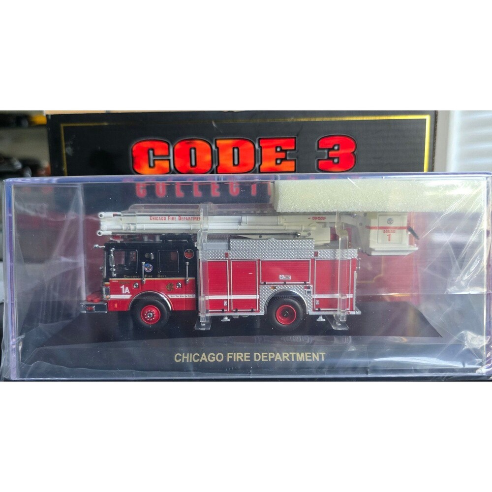 Code 3 Chicago Fire Department Squad 1A Snorkel Truck Diecast Model 1/64 Scale